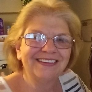 Meet your Posher, Lesa